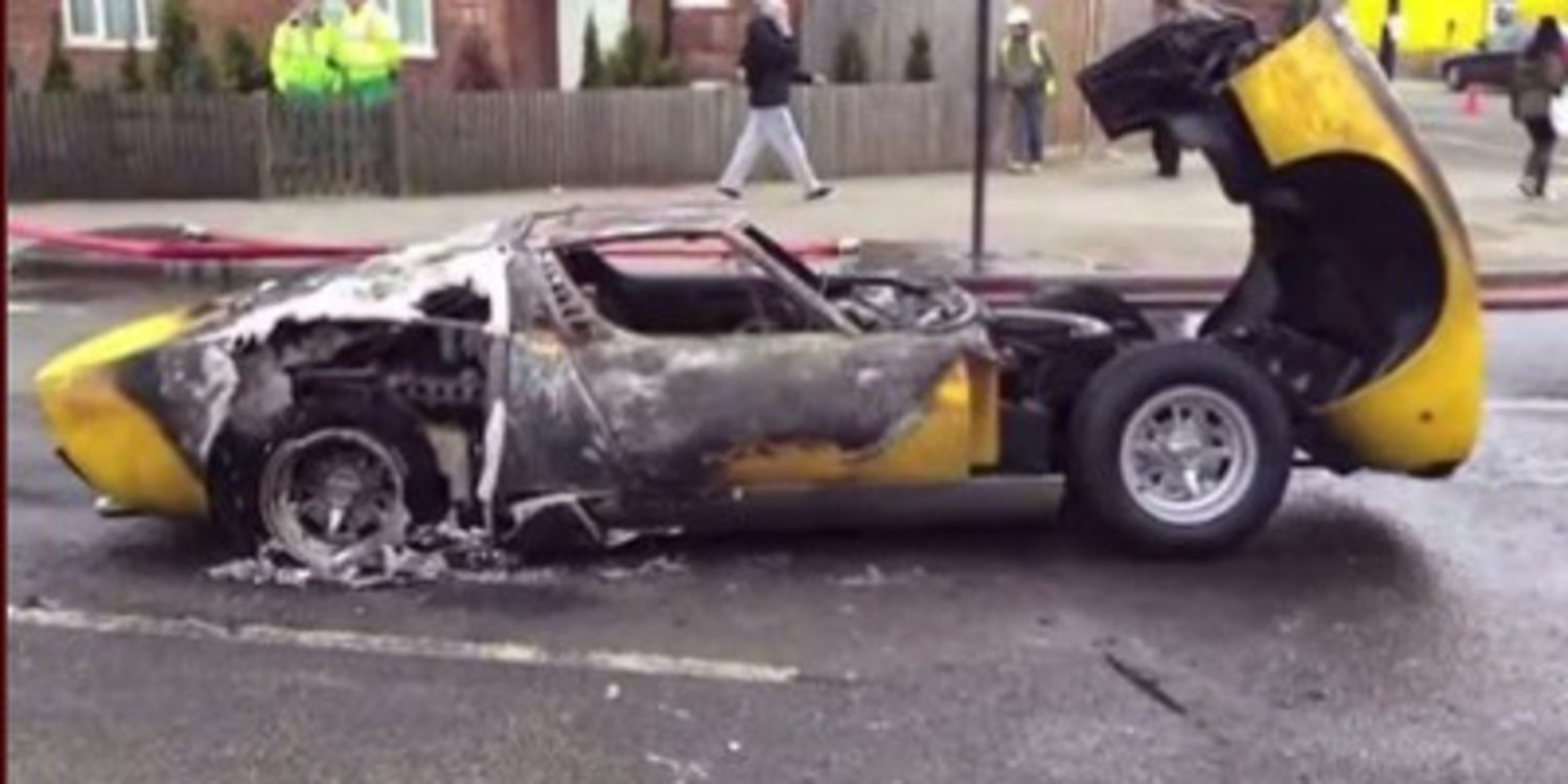 Demandan al taller por el incendio de un Lamborghini Miura SV