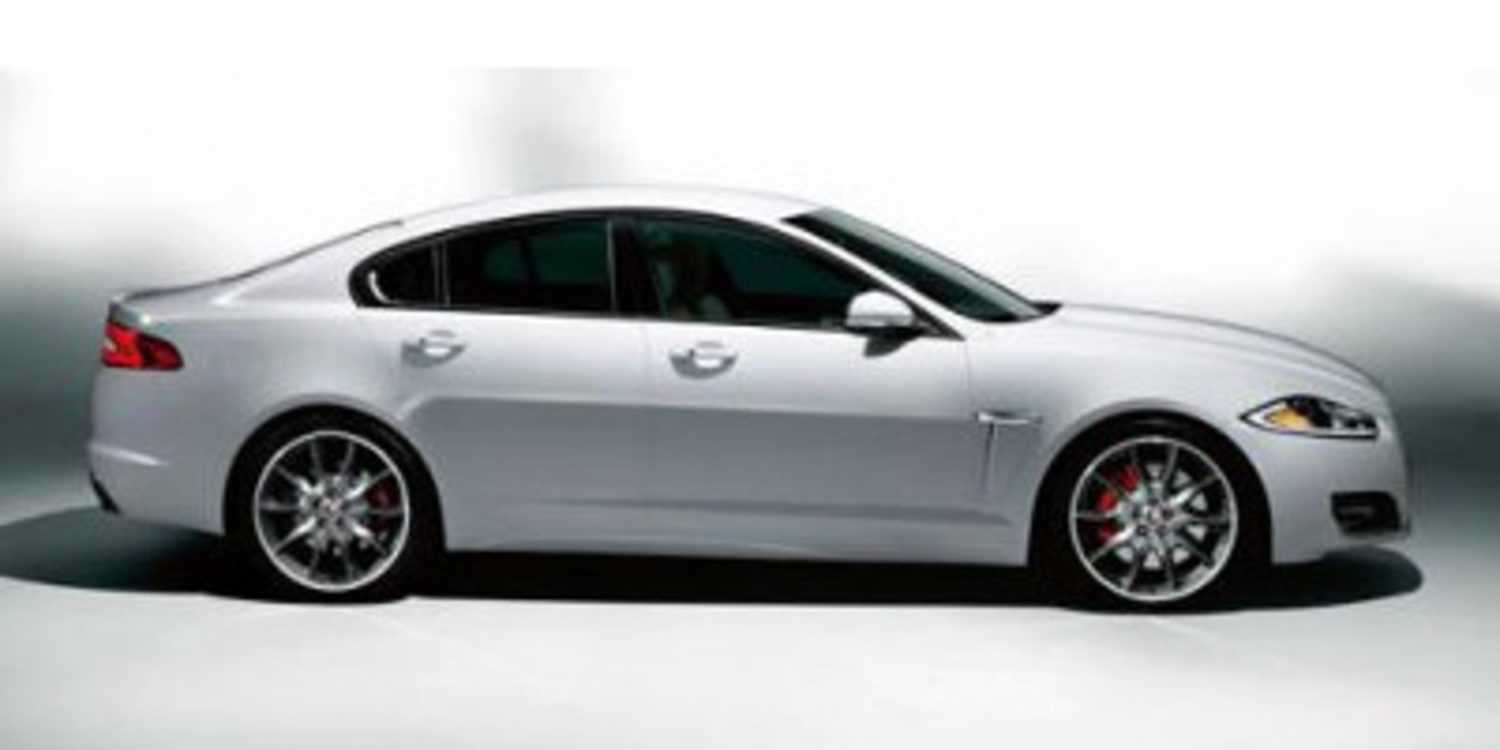 Jaguar podría presentar el nuevo XF en abril de 2015