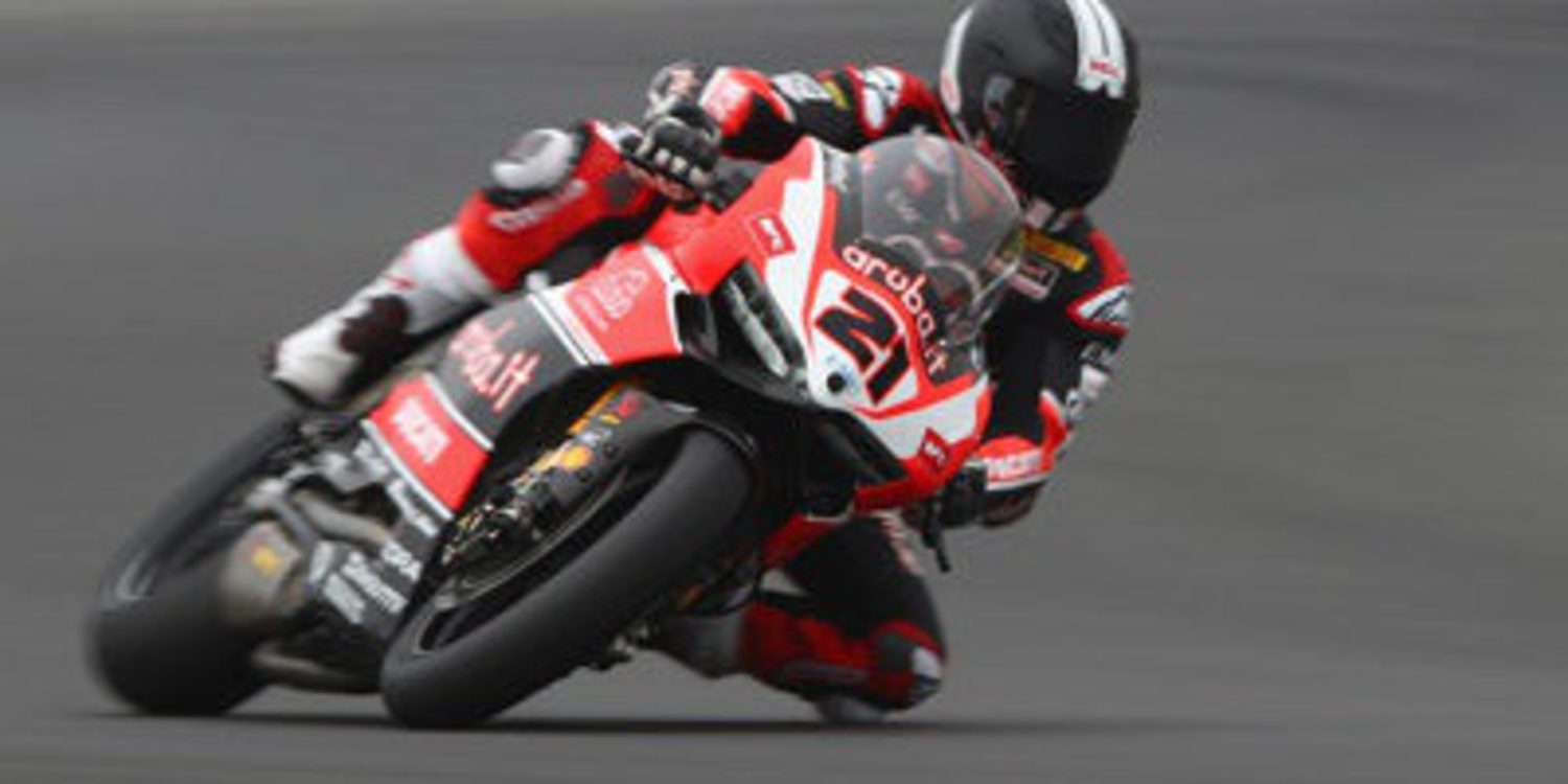 Troy Bayliss: "Ha sido genial volver a competir con Ducati"