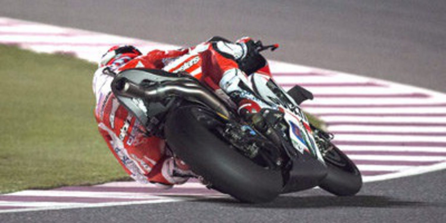 Andrea Dovizioso consigue la pole de MotoGP en Catar