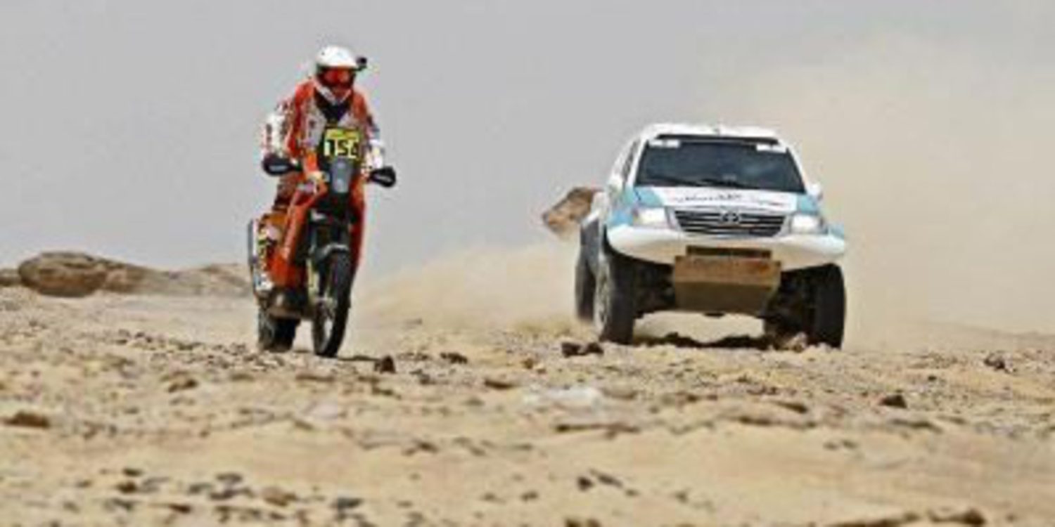 Al-Balooshi y Al-Rajhi ganan la etapa 1 del Pharaons Rally
