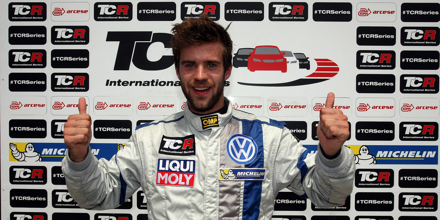El director de VW Motorsport satisfecho con la victoria en las TCR