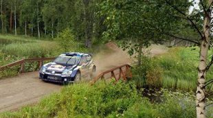 Latvala lidera el Rally de Finlandia y la general