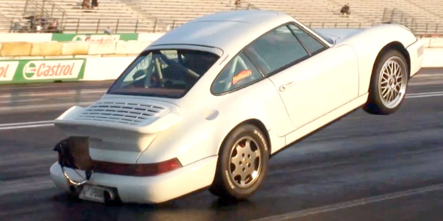 Porsche 911 de 1.300 CV levantándose al acelerar