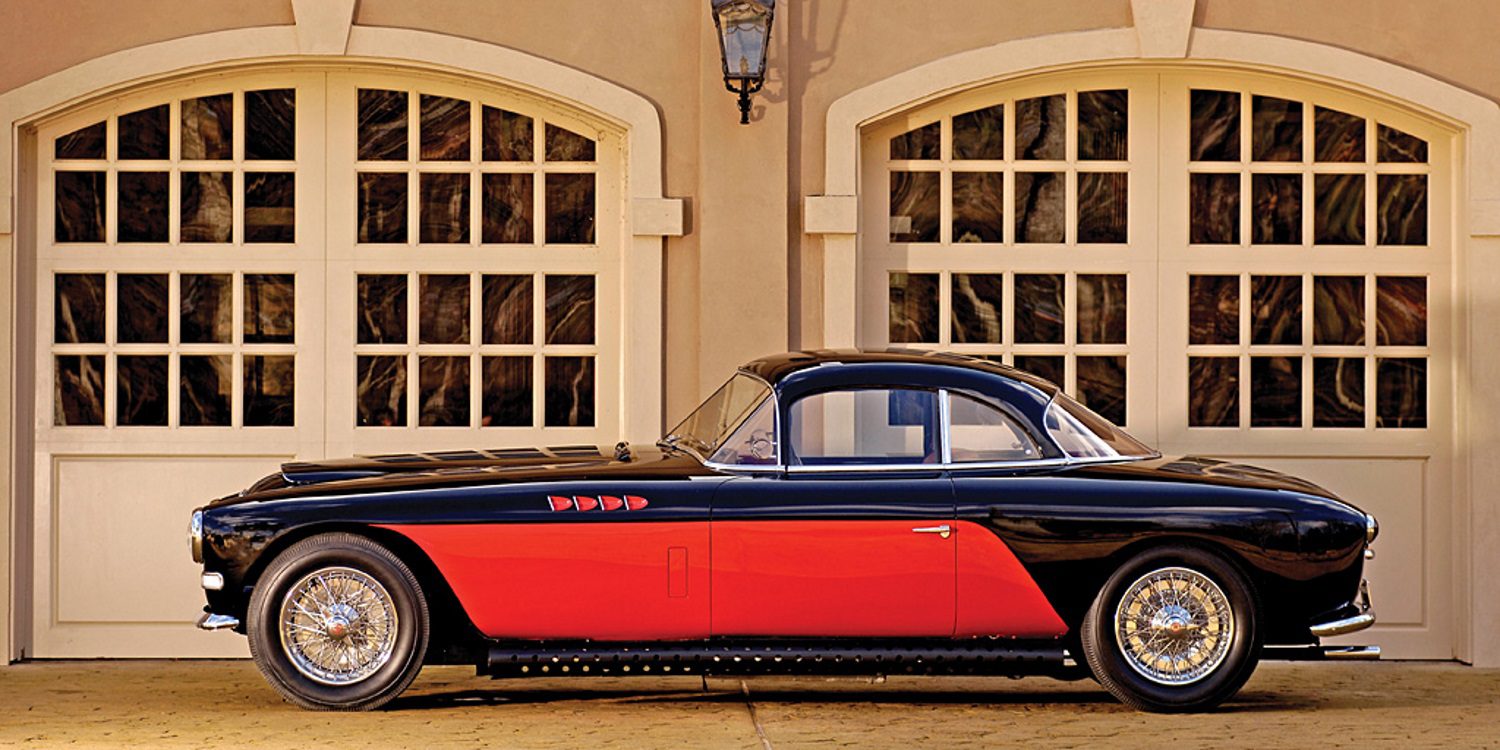 A subasta uno de los últimos Bugatti originales fabricados