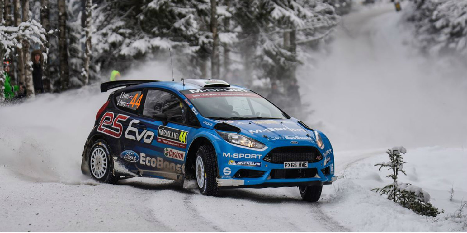 WRC 2 | Evans aplasta a los nórdicos