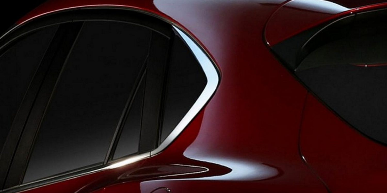 Primera fotografía a modo de teaser del nuevo Mazda CX-4