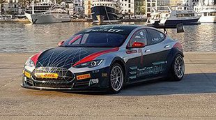 Tesla presenta el S para el Campeonato de GT Eléctrico