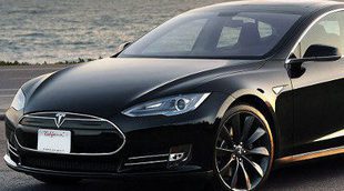 Tesla confirmó la conducción autónoma