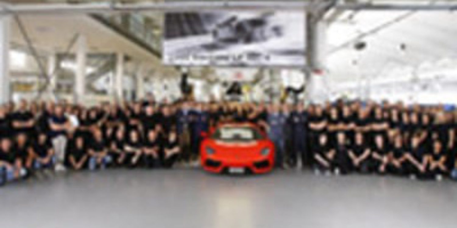 El Lamborghini Aventador número mil sale de la factoría italiana de Sant'Agata Bolognese