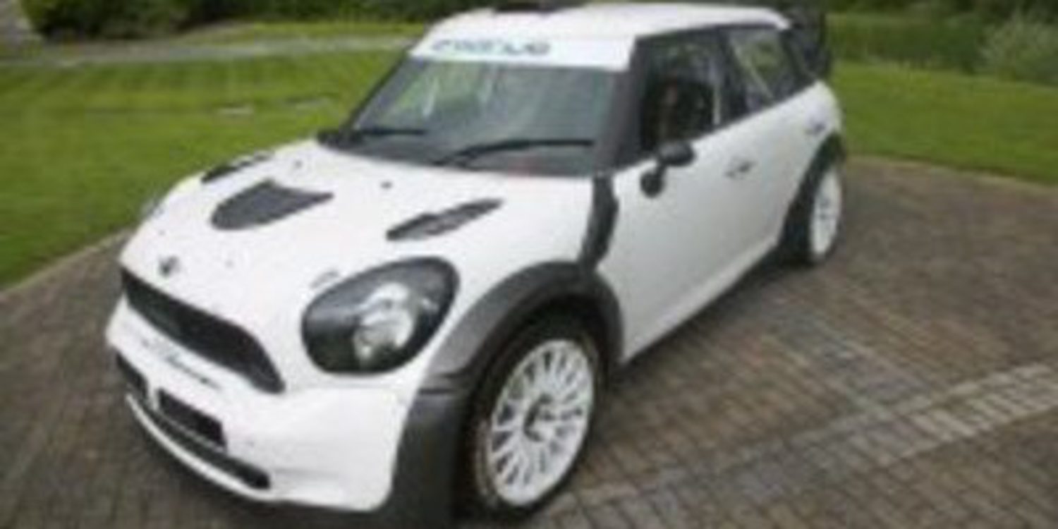 Prodrive venderá unidades del Mini WRC con volante a la derecha