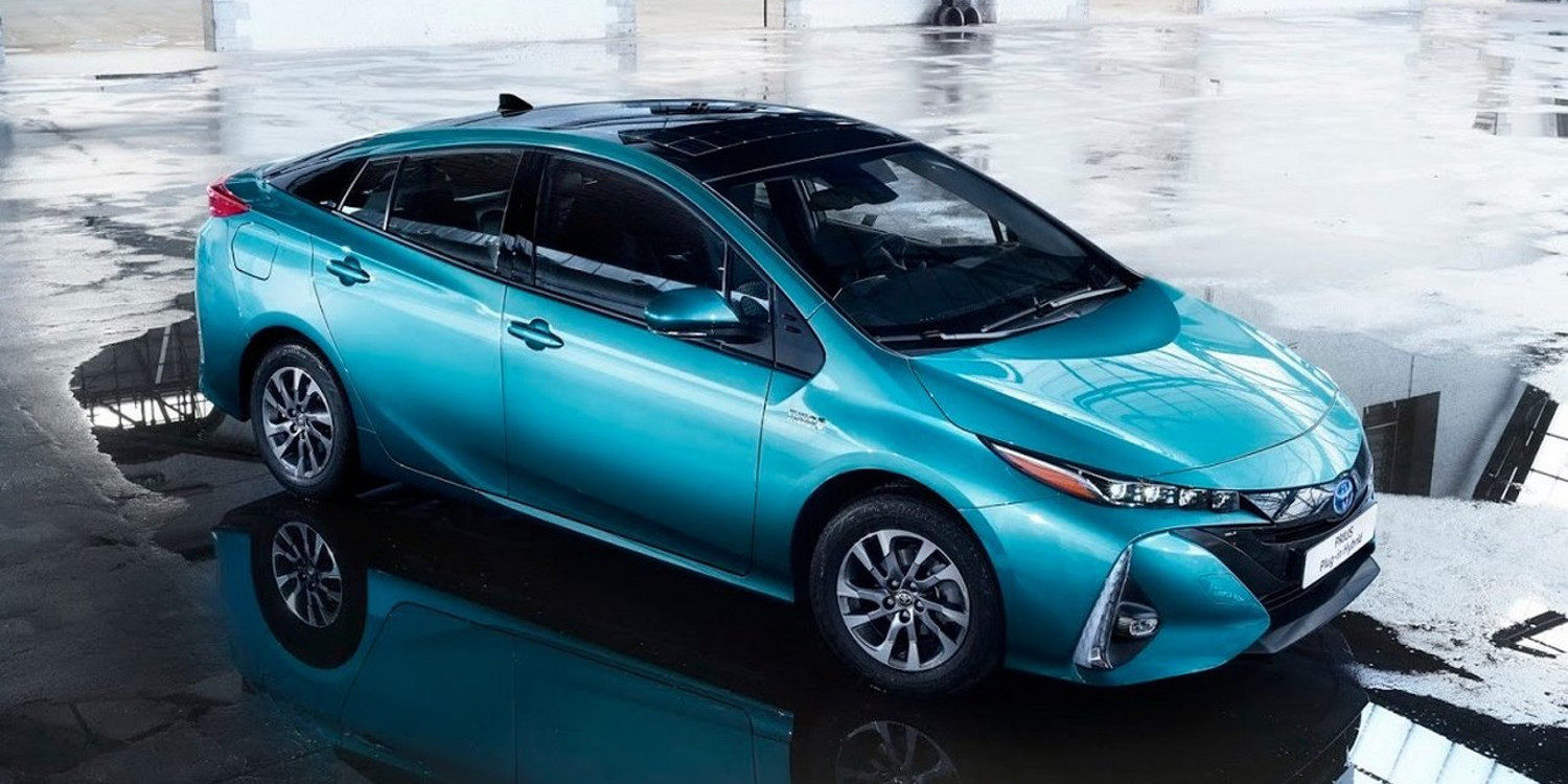 Toyota implementa la energía alternativa en el Prius
