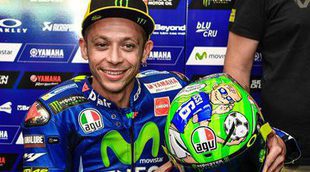 Valentino Rossi rinde doble homenaje en su casco para Mugello