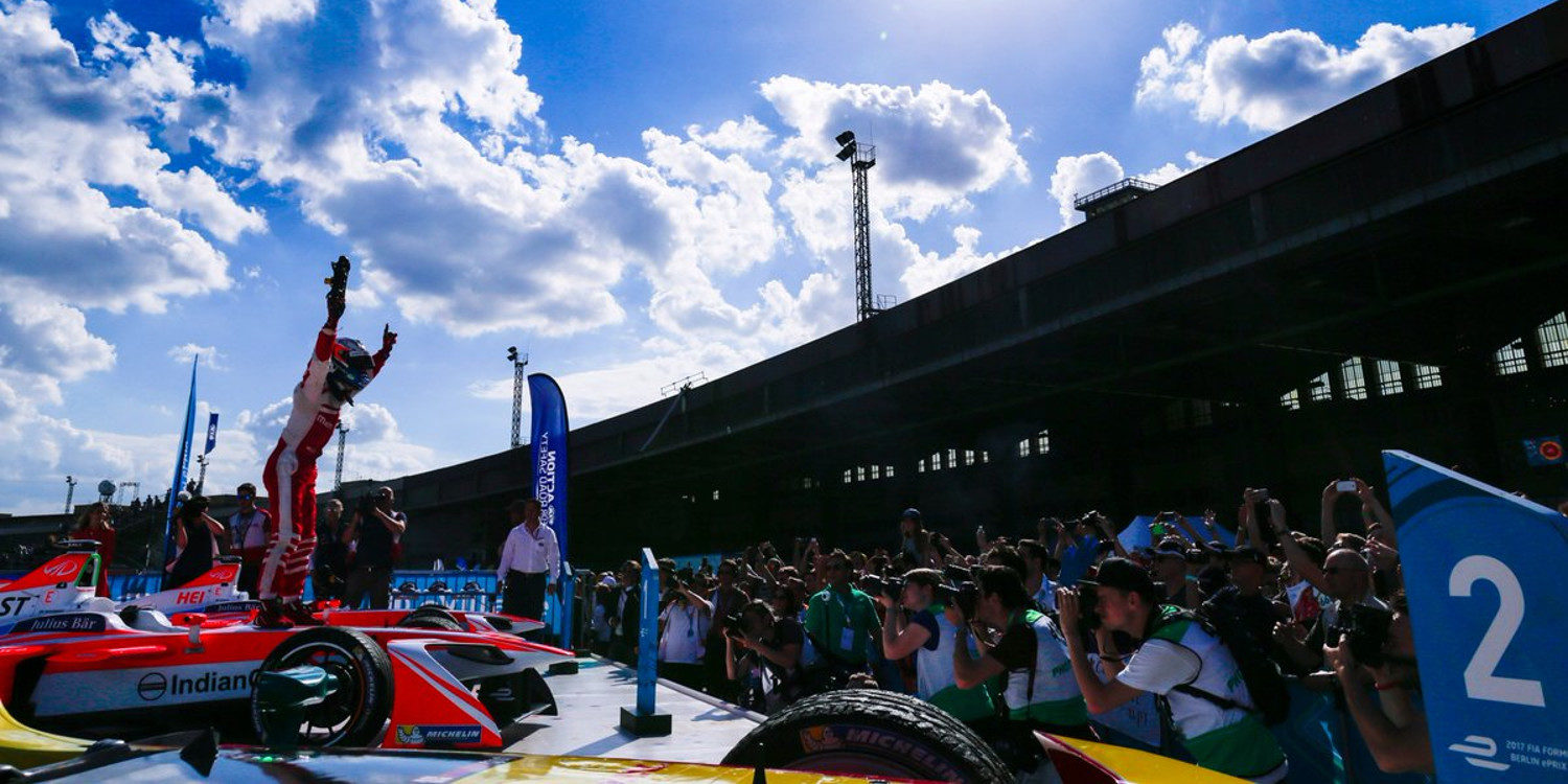 Felix Rosenqvist consigue su primera victoria en la Fórmula E
