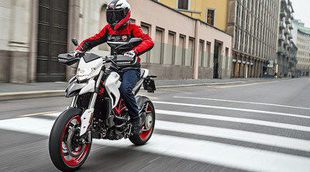 Ducati estrena colores en la Hypermotard 939 2018