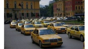 Albania, el país con la mayor cantidad de Mercedes-Benz PARTE 2