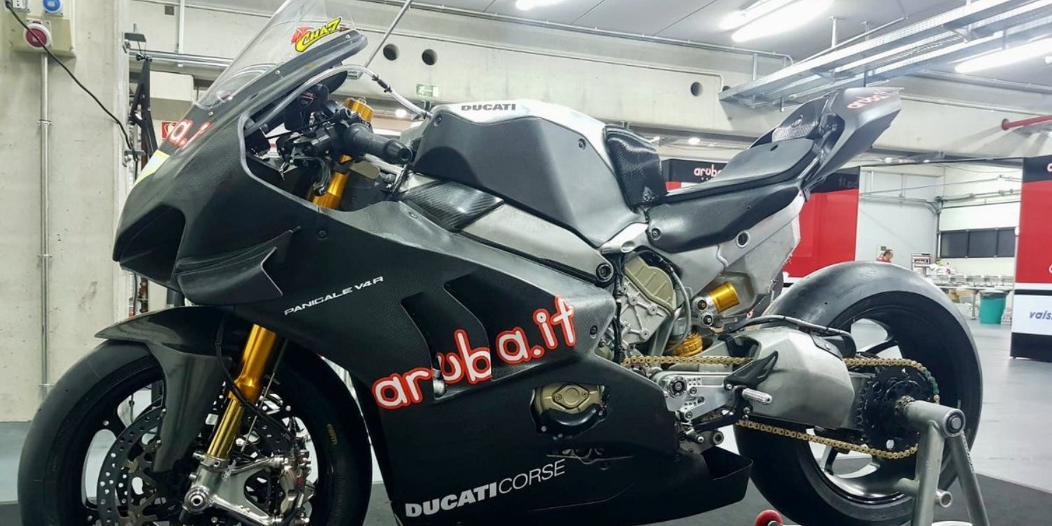 Paolo Ciabatti: "Las Superbikes siguen siendo importantes para Ducati"