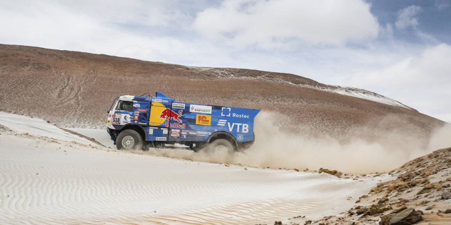 Kamaz tiraniza el Dakar: tres camiones rusos, en las tres primeras posiciones