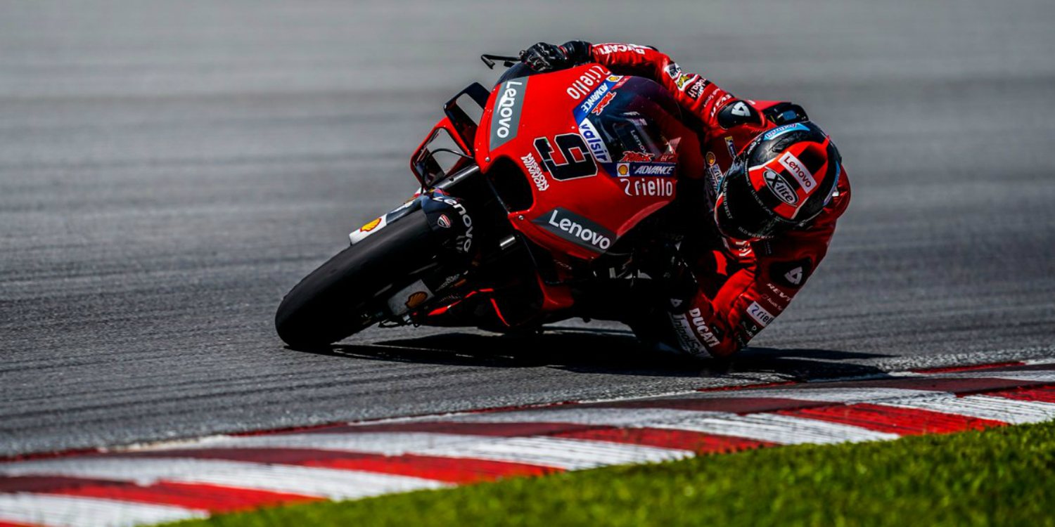 Ducati comanda el tercer y último día de acción en Sepang