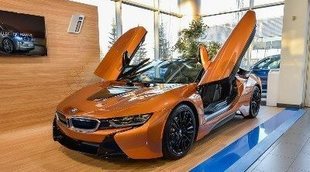 BMW anunció el i8 2019
