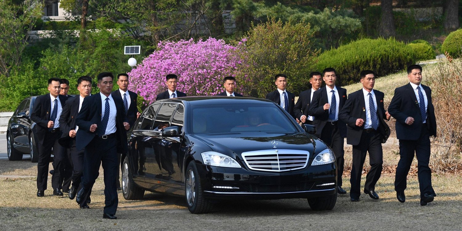 La limusina Mercedes-Benz blindada de Kim Jong-un