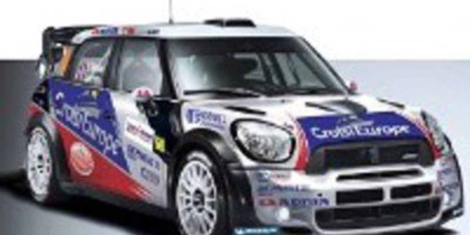 Yvan Muller presenta los colores de su Mini para el WRC