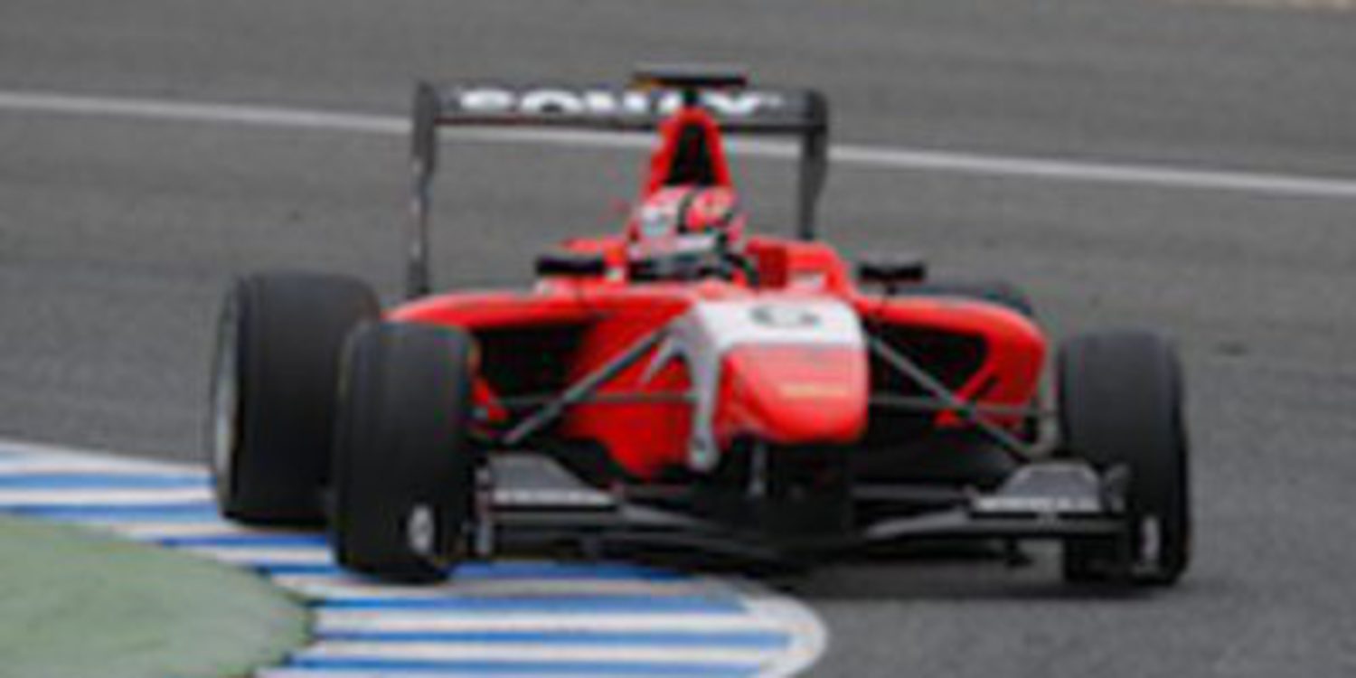 Kevin Ceccon lidera los primeros test post temporada de GP3 a los mandos del MW Arden