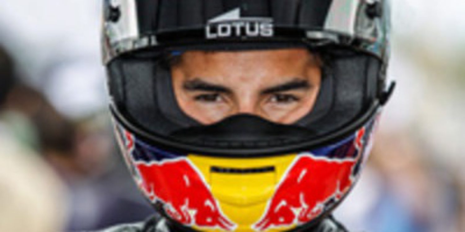 Marc Márquez gana en Cheste tras salir trigésimo tercero en Moto2