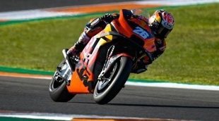 Dani Pedrosa marca el ritmo en el primer día de MotoGP en Sepang