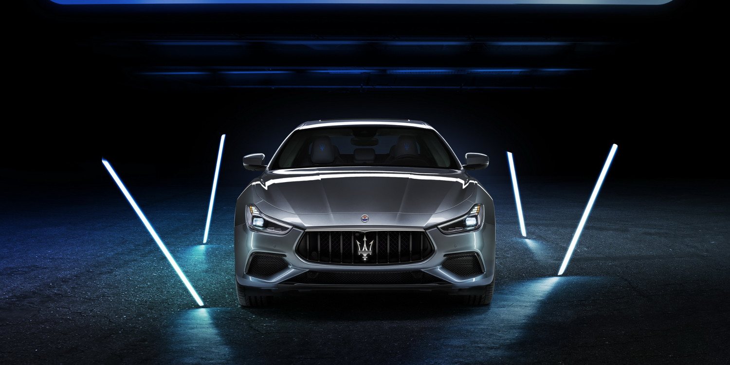 Maserati presentó el Ghibli Hybrid 2021