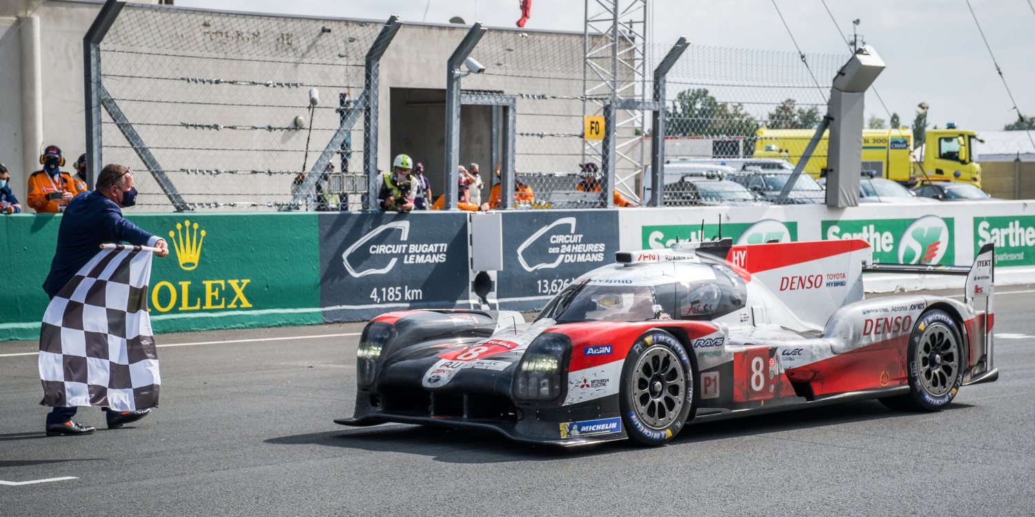 Toyota logra su tercera victoria en las 24 Horas de Le Mans