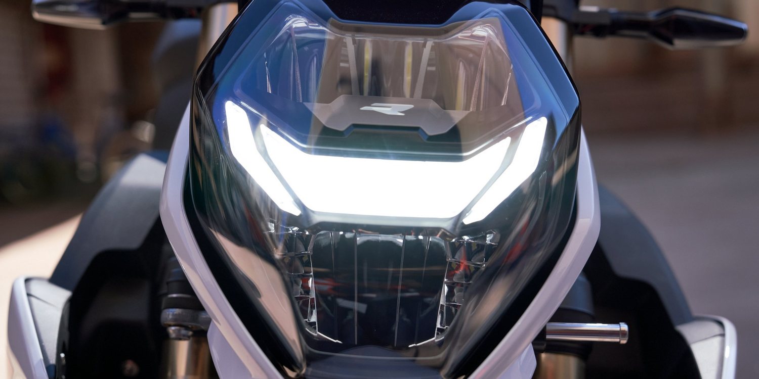BMW Motorrad anuncia la nueva S1000R 2021
