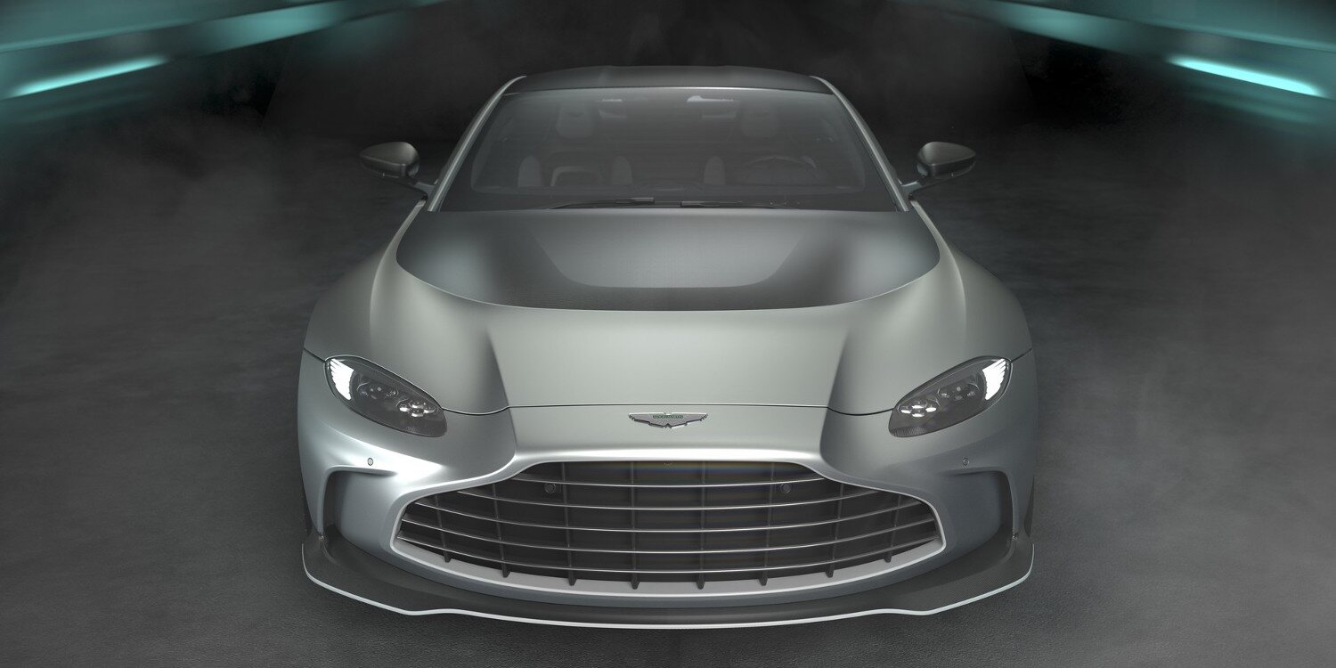 Aston Martin presentó el V12 Vantage