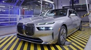 Las primeras unidades del BMW Serie 7 salen de la planta de producción