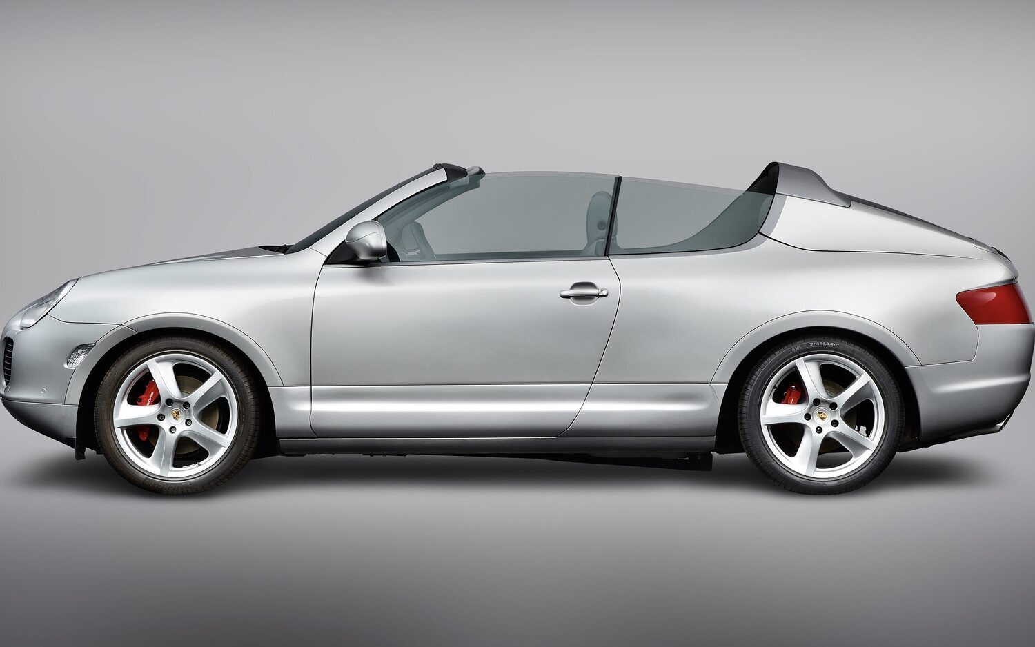 El Porsche Cayenne fue ideado con una versión descapotable