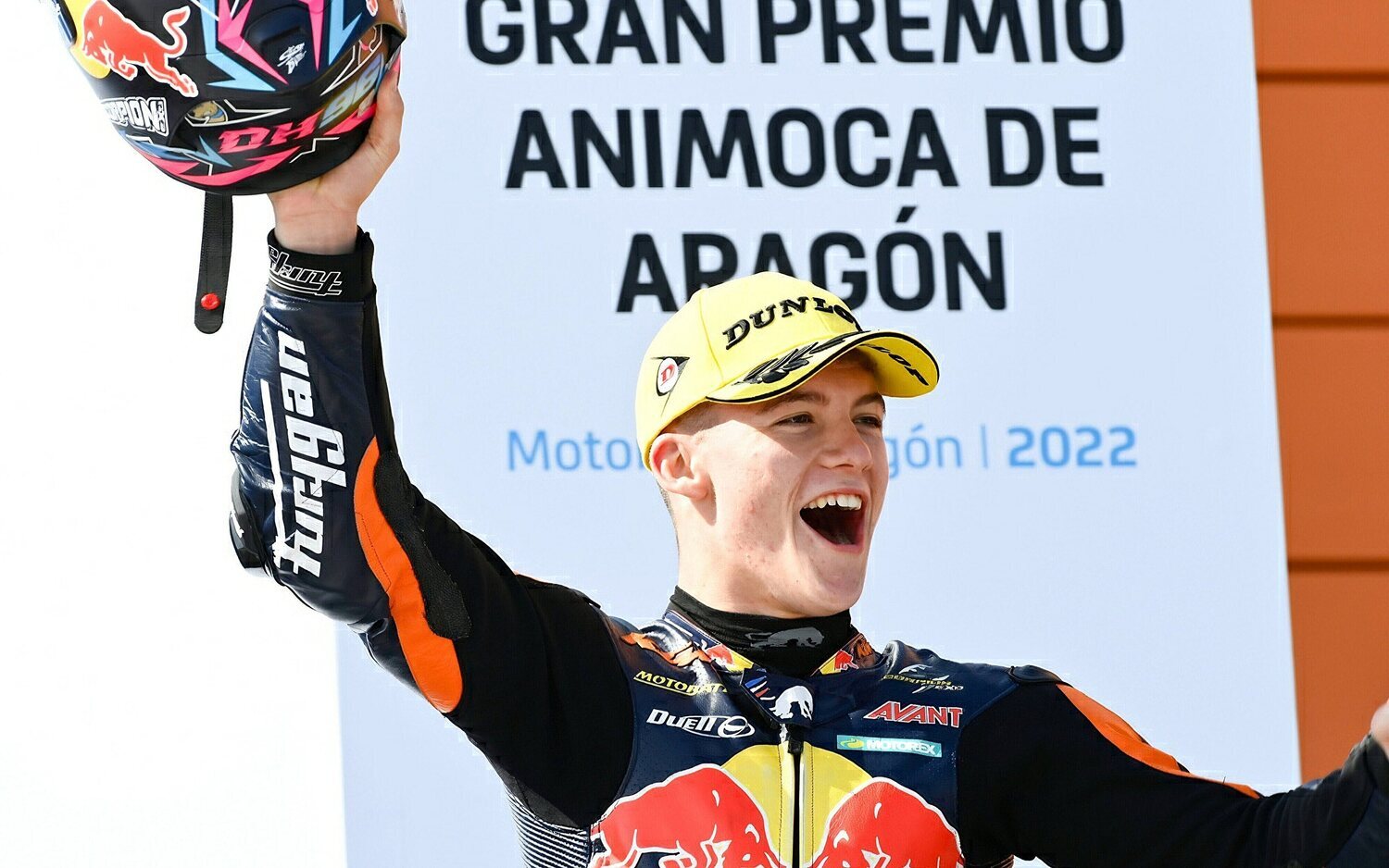 Victoria de Acosta en un nuevo triplete español en Moto2