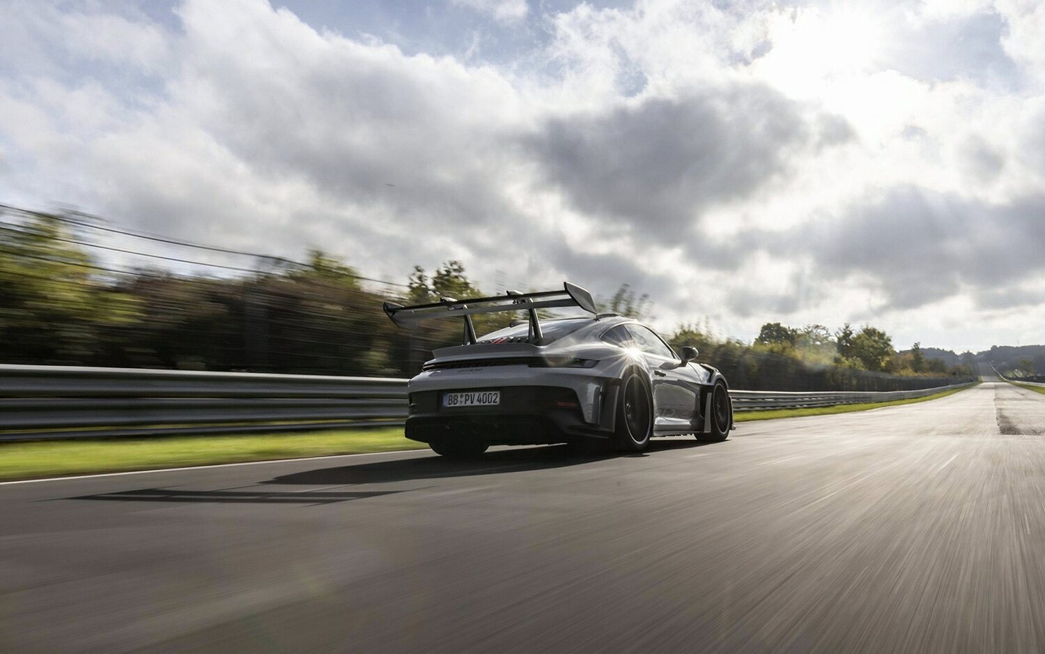 Porsche presenta las claves del coche aerodinámico