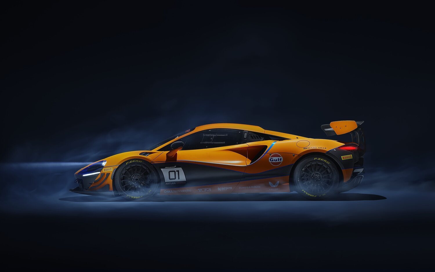 McLaren vende parte de su colección privada para producir el McLaren Artura