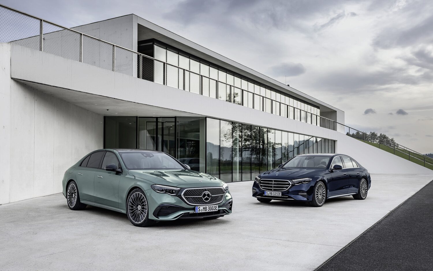 Mercedes supera a Tesla en sus coches autónomos