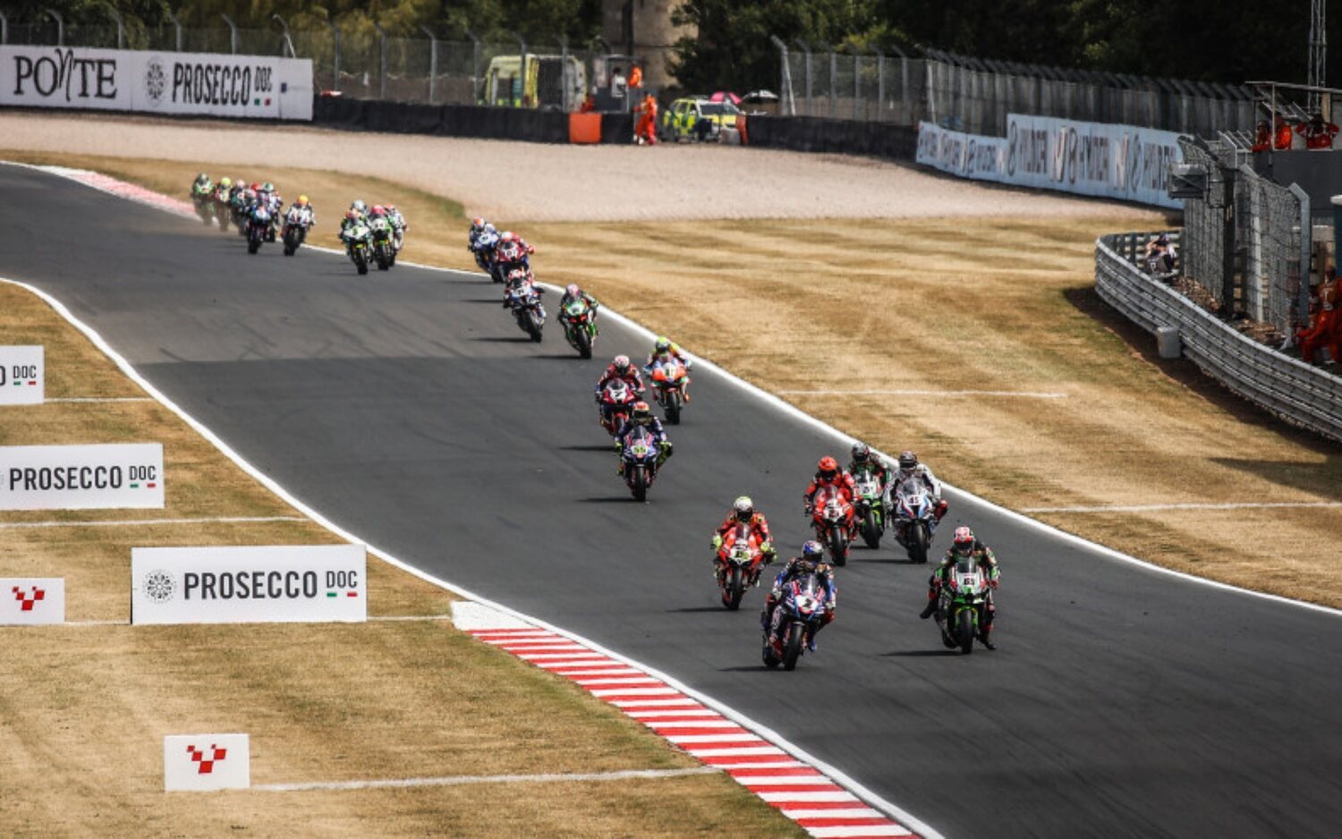 El WSBK vuela a Donington Park previa y horarios Motor y Racing