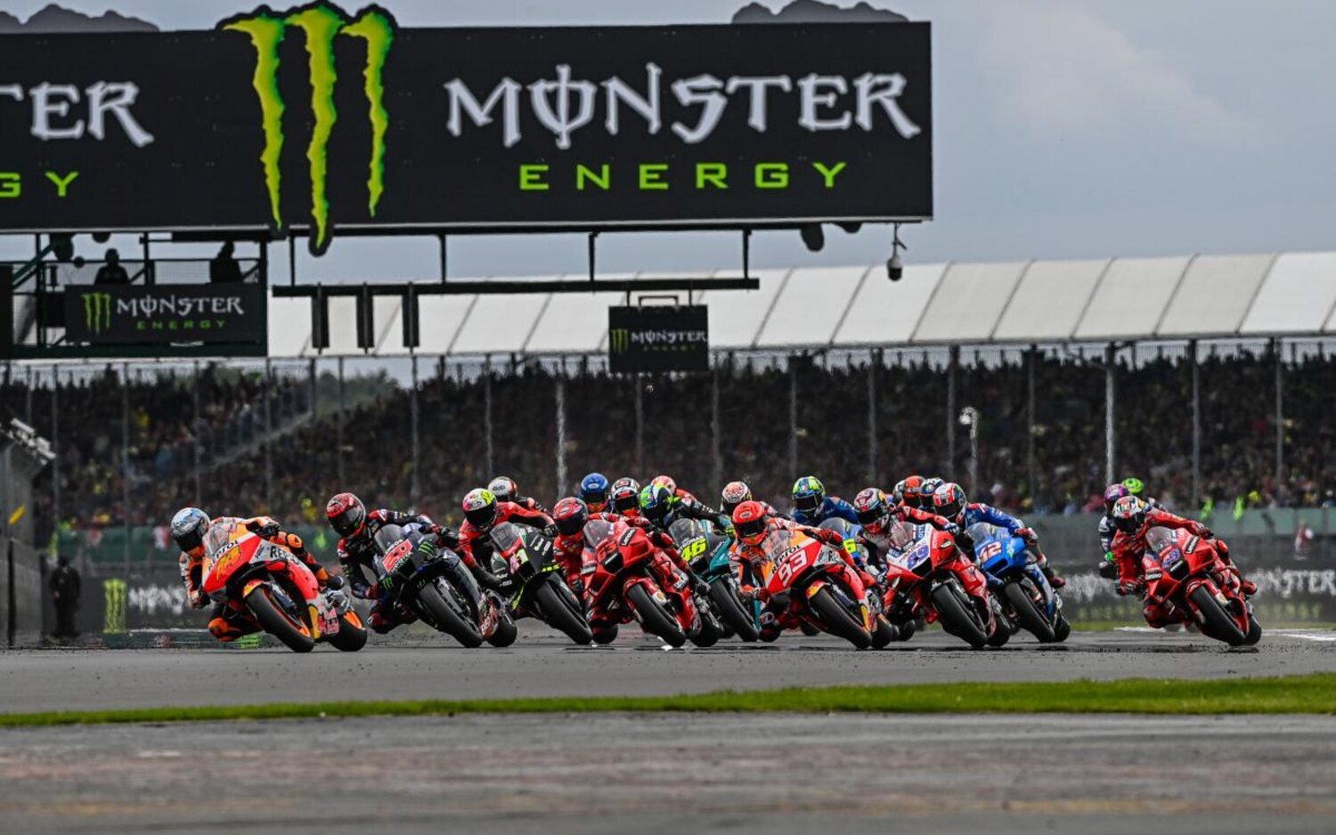 Vuelve MotoGP: previa y horarios en Silverstone