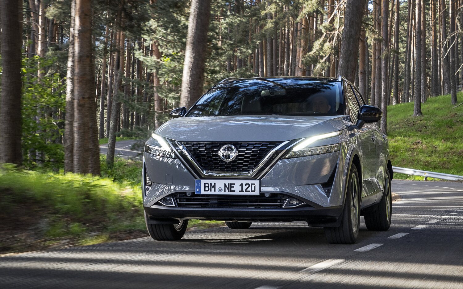 Nissan anuncia la llegada de un nuevo coche eléctrico