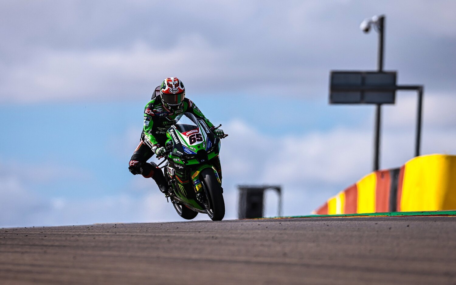 Test Motorland: Jonathan Rea lidera el día 2