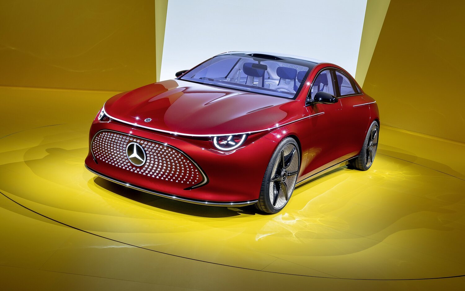 El nuevo Mercedes CLA eléctrico contará con baterías Blade de BYD