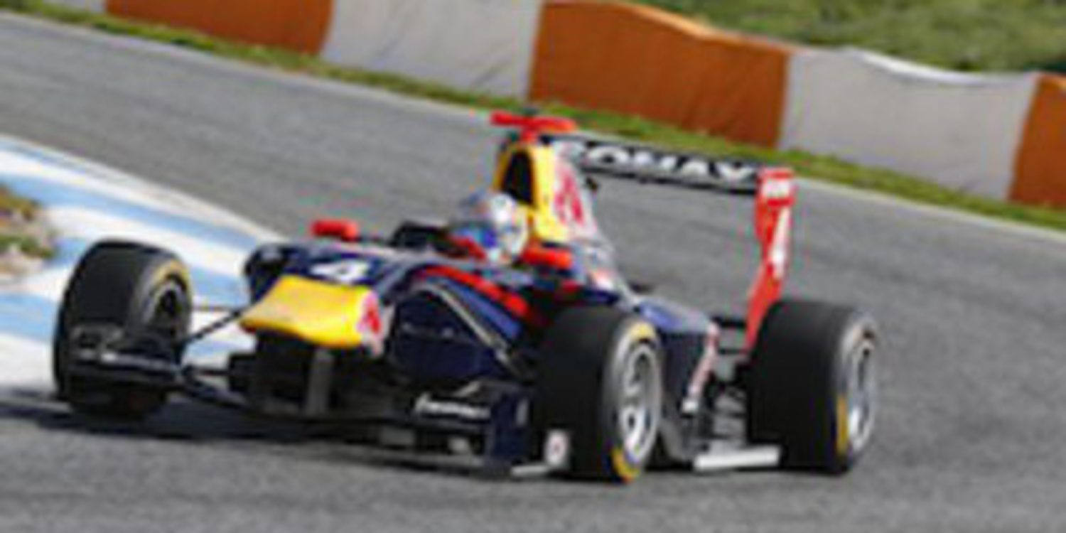 Sainz repite tiempo más rápido en los test de GP3 en Estoril