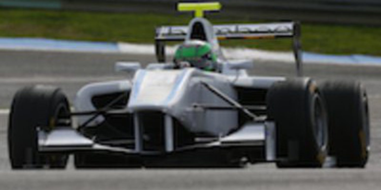 Roberto La Rocca primer fichaje de Bamboo Engineering en GP3