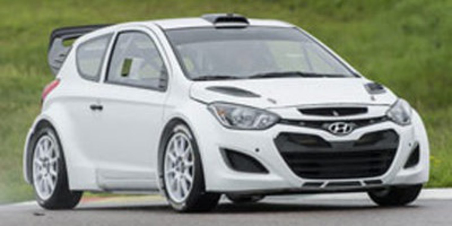 Hyundai prueba su i20 WRC con configuración 2014