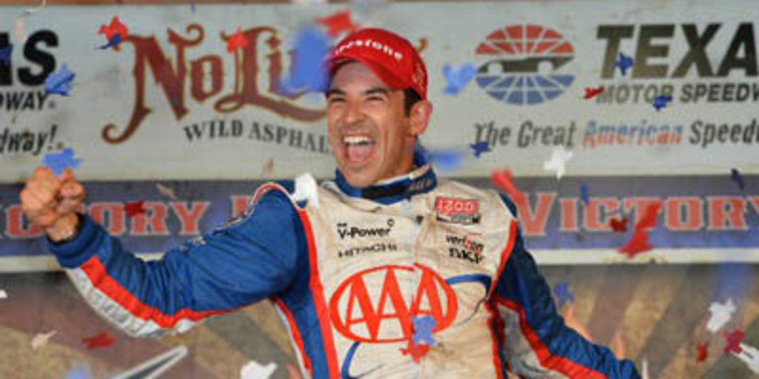 Helio Castroneves arrasa en Texas en la IndyCar