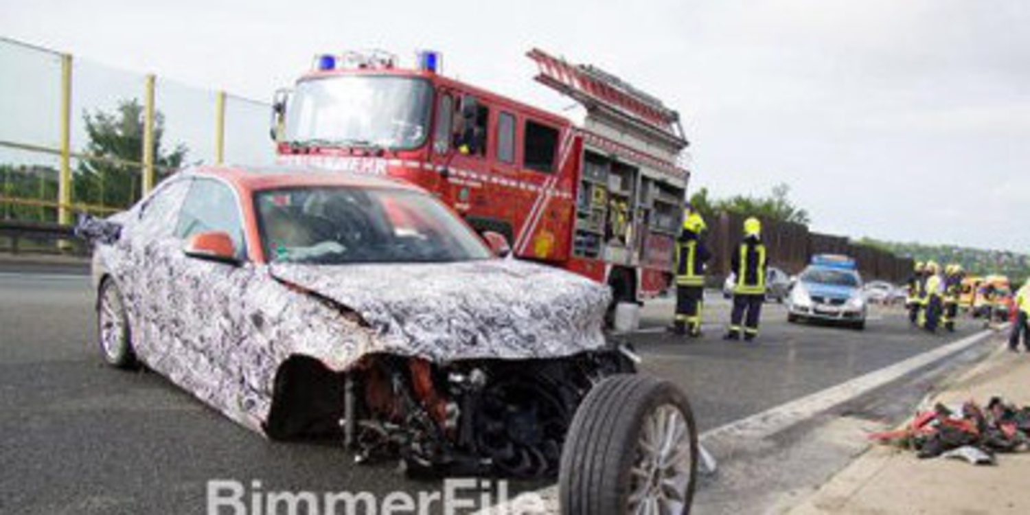 Un probador de BMW sufre un accidente con un prototipo