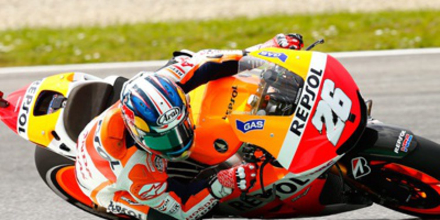 Dani Pedrosa pole con récord de MotoGP en Montmeló